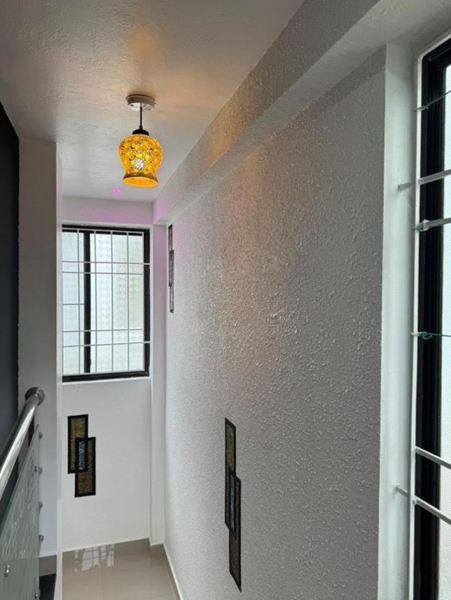 Cozy Haven Apartamento Kochi Exterior foto